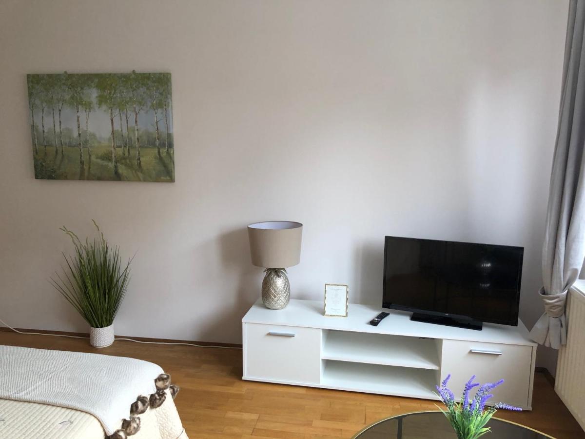 Ferienwohnung Britannica Hévíz Exterior foto
